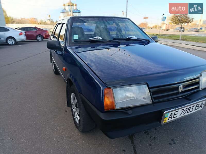 Хэтчбек ВАЗ / Lada 2109 2006 в Кривом Роге