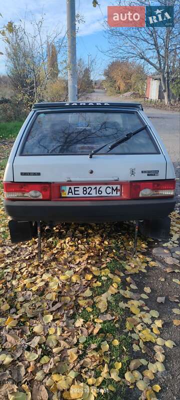 Хэтчбек ВАЗ / Lada 2109 2004 в Кривом Роге фото 8 Хэтчбек ВАЗ / Lada 2109 2004 в Кривом Роге