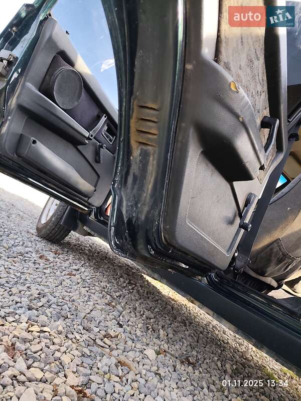 Хэтчбек ВАЗ / Lada 2109 2003 в Черновцах фото 29 Хэтчбек ВАЗ / Lada 2109 2003 в Черновцах