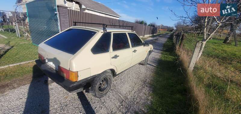 Хэтчбек ВАЗ / Lada 2109 1989 в Ивано-Франковске фото 10 Хэтчбек ВАЗ / Lada 2109 1989 в Ивано-Франковске
