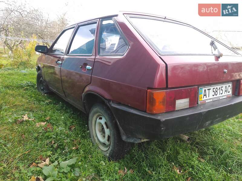 Хетчбек ВАЗ / Lada 2109 1997 в Долині фото 4 Хетчбек ВАЗ / Lada 2109 1997 в Долині