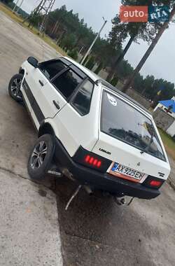 Хэтчбек ВАЗ 2109 1992 в Славуте
