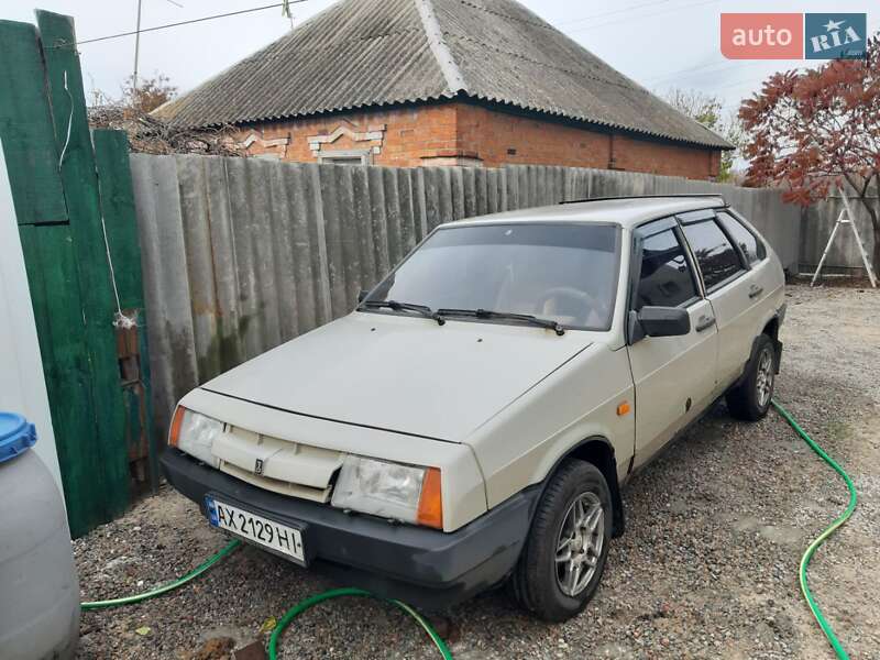 Хэтчбек ВАЗ / Lada 2109 1987 в Харькове фото 2 Хэтчбек ВАЗ / Lada 2109 1987 в Харькове