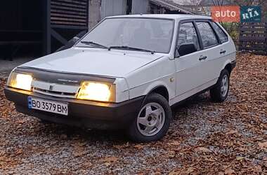 Хэтчбек ВАЗ 2109 1992 в Хоросткове