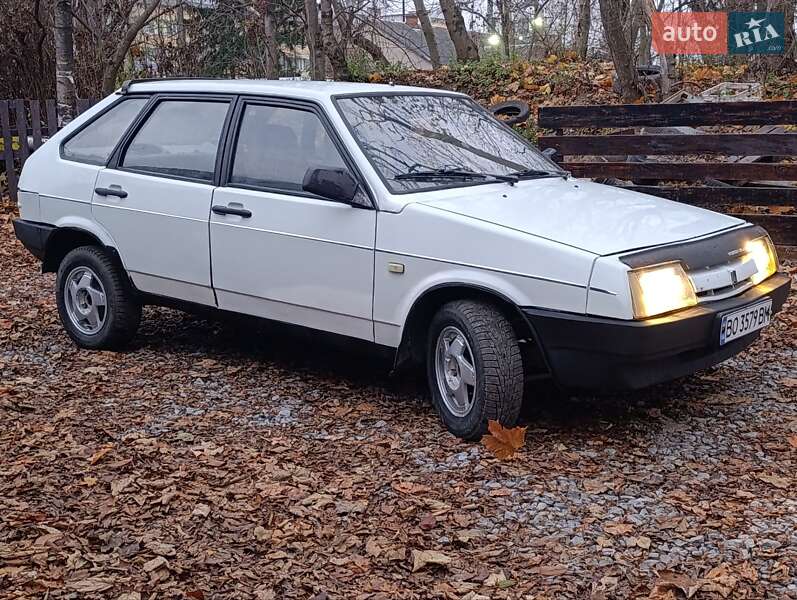 Хетчбек ВАЗ / Lada 2109 1992 в Хоросткові фото 10 Хетчбек ВАЗ / Lada 2109 1992 в Хоросткові