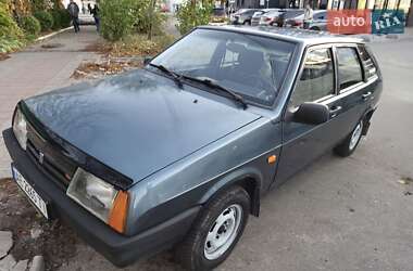 Хетчбек ВАЗ 2109 2002 в Новомосковську