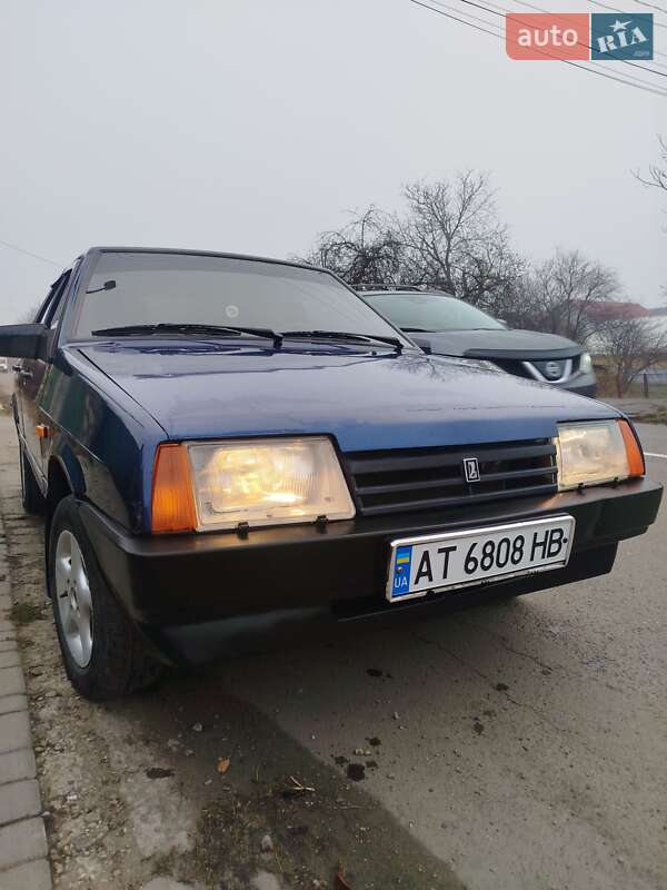 Хэтчбек ВАЗ / Lada 2109 2004 в Коломые фото 5 Хэтчбек ВАЗ / Lada 2109 2004 в Коломые