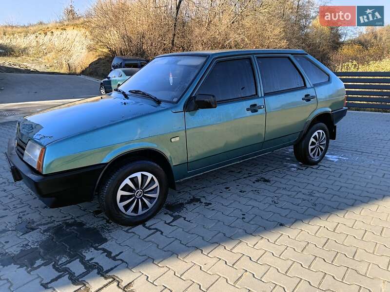 Хэтчбек ВАЗ / Lada 2109 2007 в Сваляве фото 13 Хэтчбек ВАЗ / Lada 2109 2007 в Сваляве