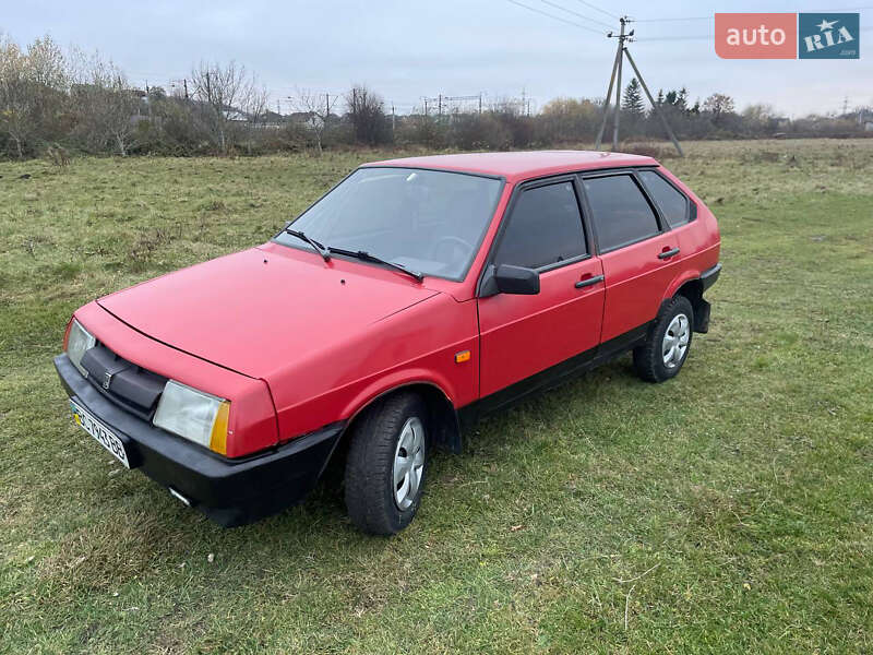 Хэтчбек ВАЗ / Lada 2109 1990 в Львове
