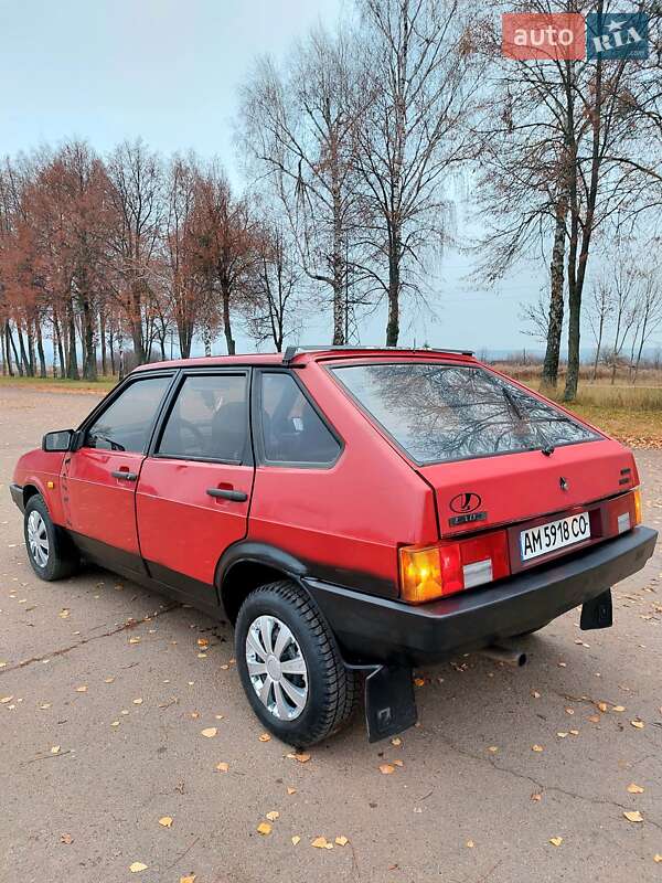 Хэтчбек ВАЗ / Lada 2109 1995 в Тростянце фото 15 Хэтчбек ВАЗ / Lada 2109 1995 в Тростянце