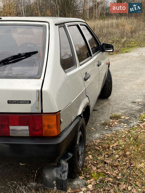 Хэтчбек ВАЗ / Lada 2109 2006 в Почаеве фото 9 Хэтчбек ВАЗ / Lada 2109 2006 в Почаеве