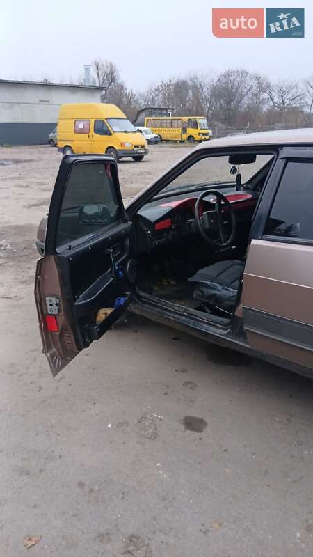 Хэтчбек ВАЗ / Lada 2109 1994 в Новгород-Северском фото 3 Хэтчбек ВАЗ / Lada 2109 1994 в Новгород-Северском