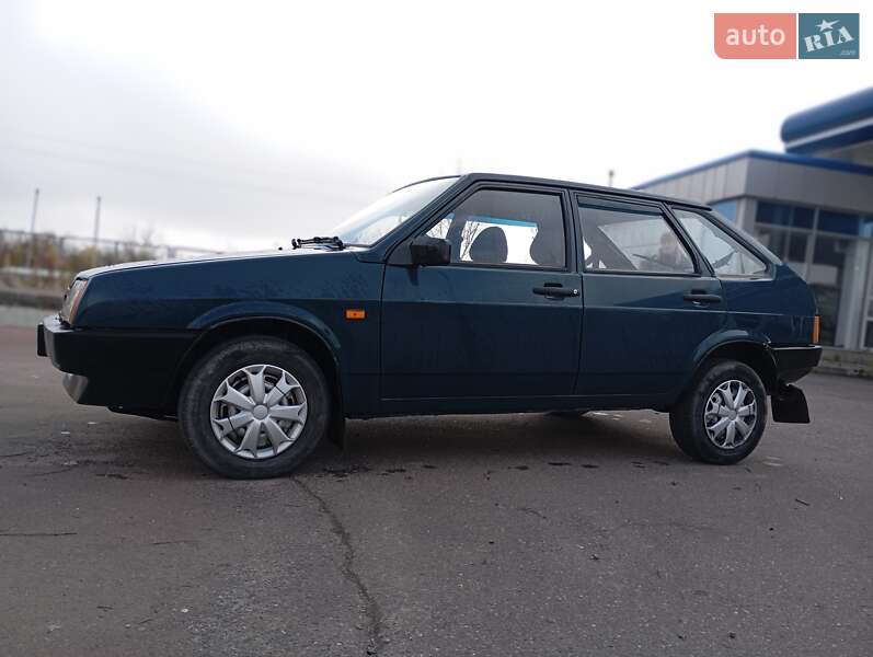 ВАЗ / Lada 2109 2004 ВАЗ / Lada 2109 2004