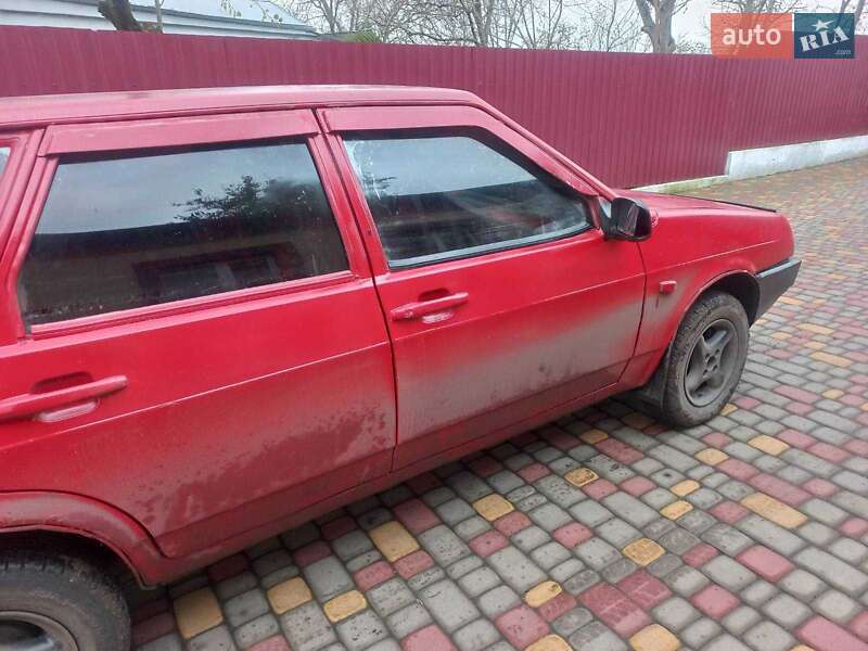 Хетчбек ВАЗ / Lada 2109 1995 в Новомиргороді фото 3 Хетчбек ВАЗ / Lada 2109 1995 в Новомиргороді