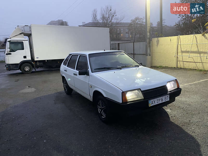Хетчбек ВАЗ / Lada 2109 1994 в Харкові