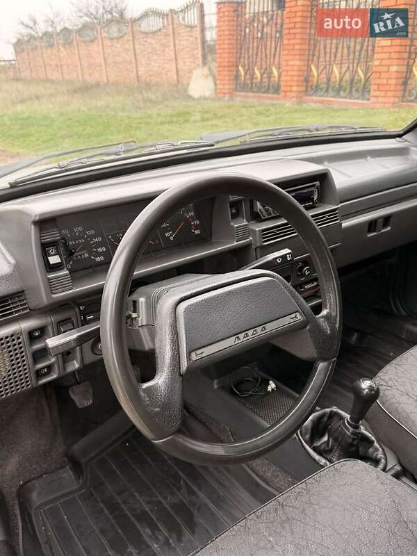 Хэтчбек ВАЗ / Lada 2109 2005 в Софиевке