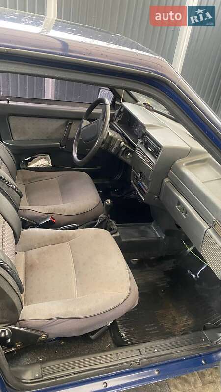 Хэтчбек ВАЗ / Lada 2109 2004 в Василькове фото 7 Хэтчбек ВАЗ / Lada 2109 2004 в Василькове