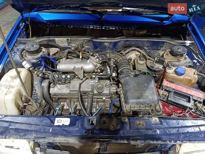 Хэтчбек ВАЗ / Lada 2109 2004 в Запорожье