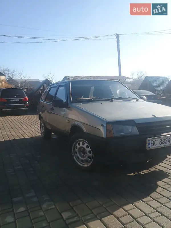 ВАЗ / Lada 2109