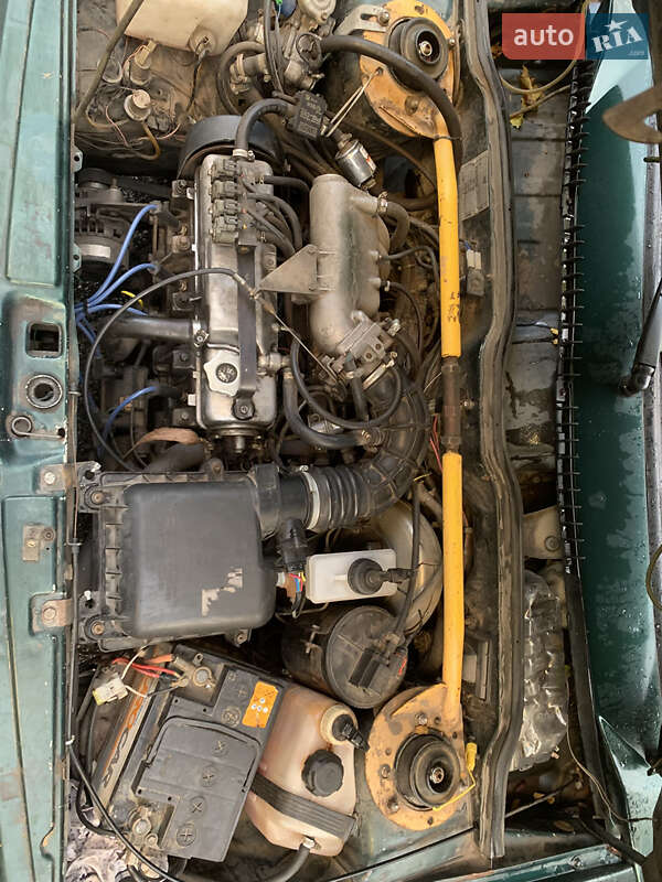 Хэтчбек ВАЗ / Lada 2109 2003 в Запорожье фото 11 Хэтчбек ВАЗ / Lada 2109 2003 в Запорожье