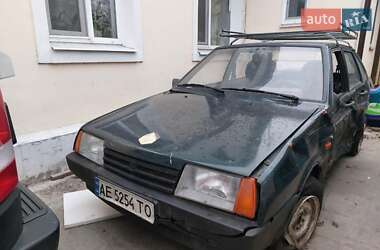 Хэтчбек ВАЗ / Lada 2109 2002 в Днепре