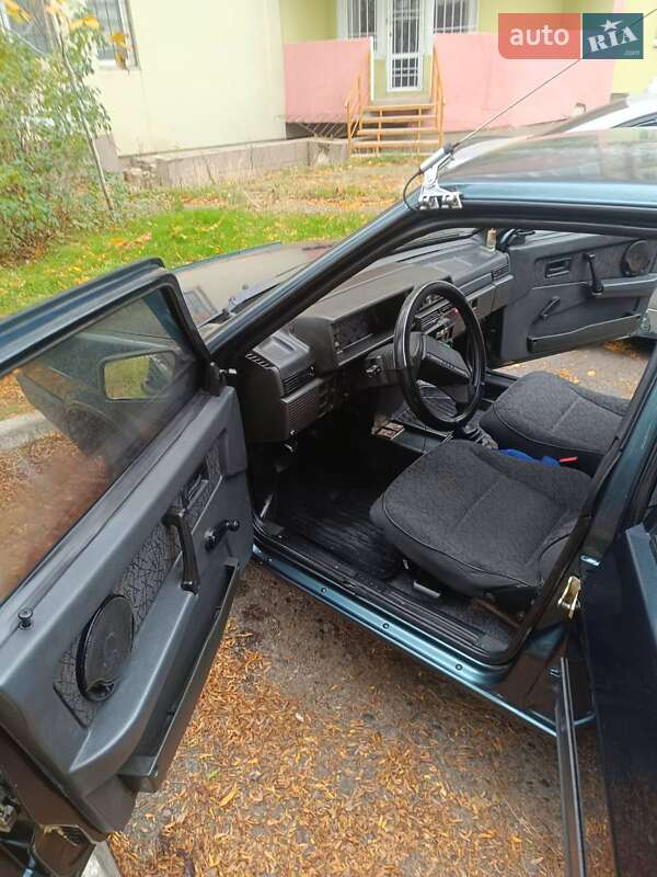 Хетчбек ВАЗ / Lada 2109 2005 в Одесі фото 7 Хетчбек ВАЗ / Lada 2109 2005 в Одесі