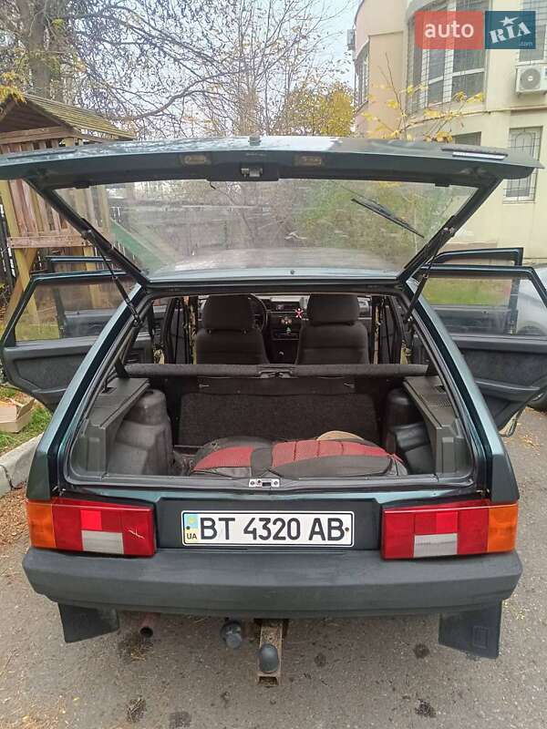 Хетчбек ВАЗ / Lada 2109 2005 в Одесі фото 4 Хетчбек ВАЗ / Lada 2109 2005 в Одесі