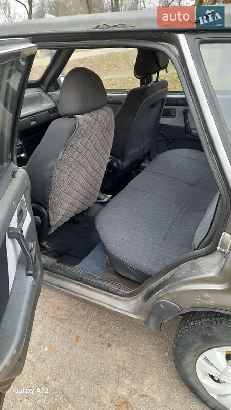 Хэтчбек ВАЗ / Lada 2109 1989 в Никополе фото 7 Хэтчбек ВАЗ / Lada 2109 1989 в Никополе