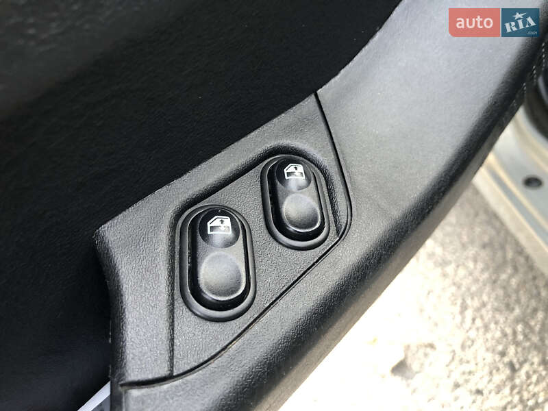 Хэтчбек ВАЗ / Lada 2109 2007 в Днепре фото 24 Хэтчбек ВАЗ / Lada 2109 2007 в Днепре