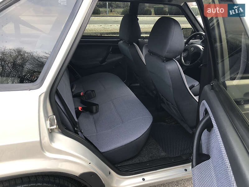 Хэтчбек ВАЗ / Lada 2109 2007 в Днепре фото 32 Хэтчбек ВАЗ / Lada 2109 2007 в Днепре