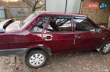 Хэтчбек ВАЗ / Lada 2109 2008 в Житомире