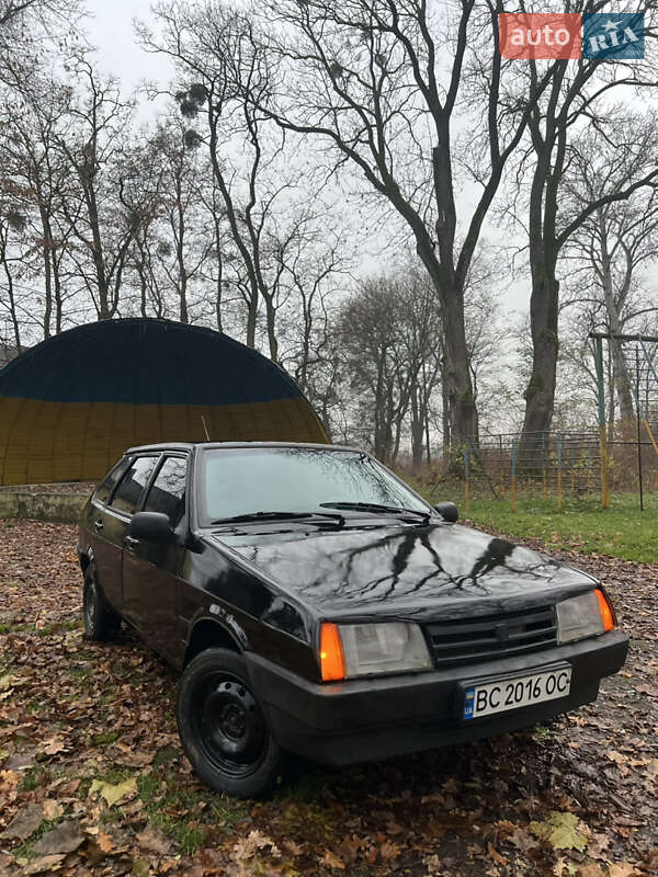 Хетчбек ВАЗ / Lada 2109 1991 в Новому Розділі фото 9 Хетчбек ВАЗ / Lada 2109 1991 в Новому Розділі