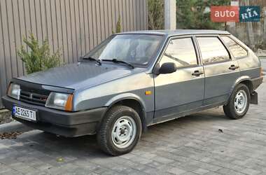 Хетчбек ВАЗ 2109 2002 в Новомосковську