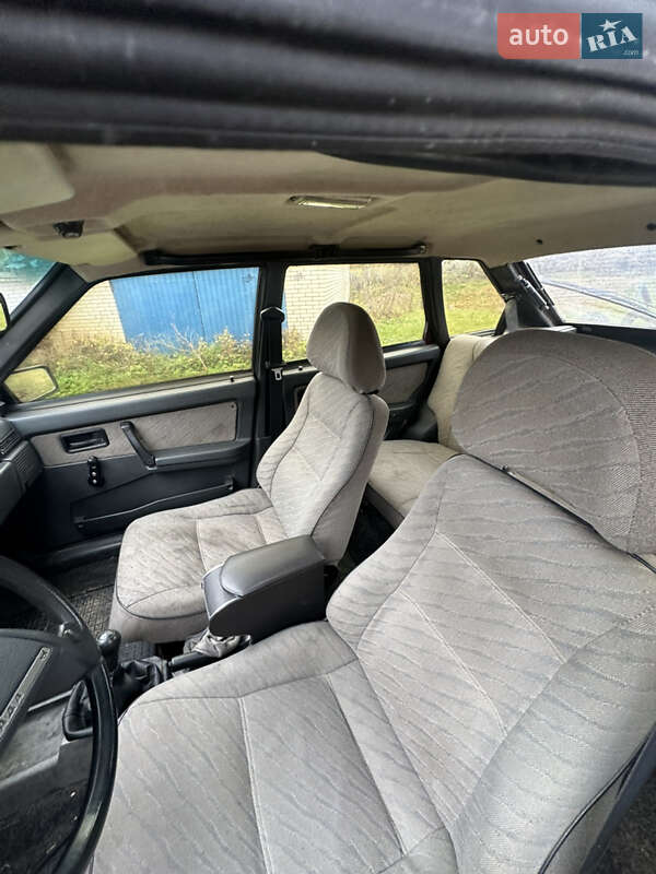 Хэтчбек ВАЗ / Lada 2109 2004 в Бершади