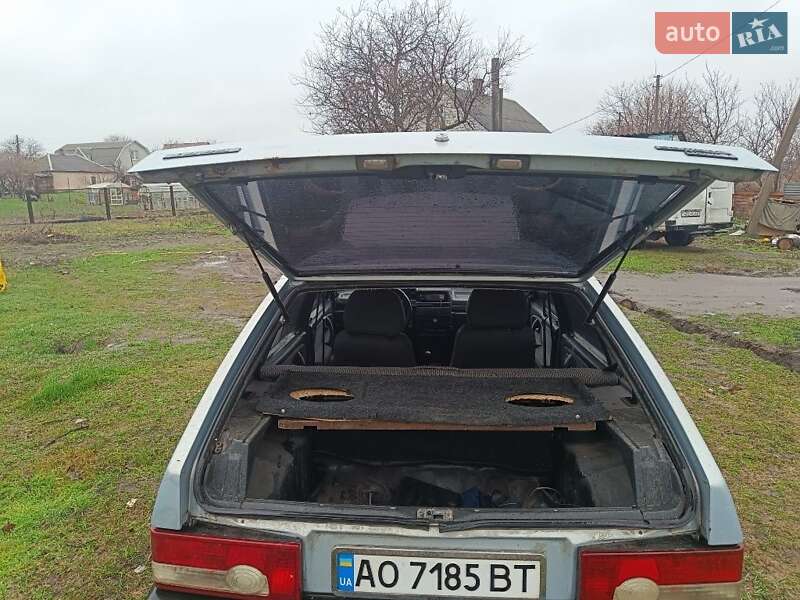 Хэтчбек ВАЗ / Lada 2109 2004 в Днепре фото 4 Хэтчбек ВАЗ / Lada 2109 2004 в Днепре