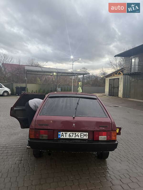 Хэтчбек ВАЗ / Lada 2109 2006 в Надворной