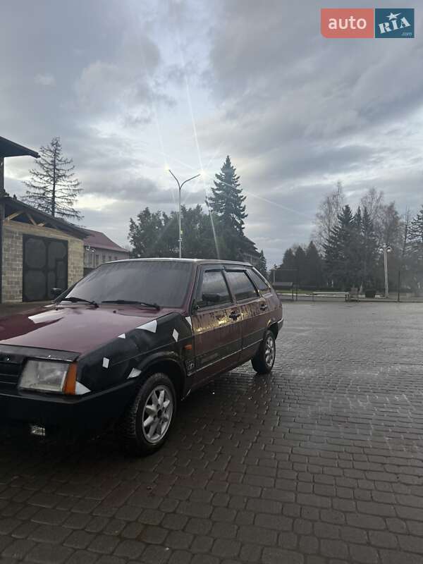 Хэтчбек ВАЗ / Lada 2109 2006 в Надворной