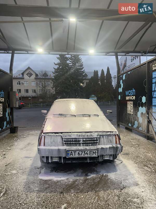 Хэтчбек ВАЗ / Lada 2109 2006 в Надворной