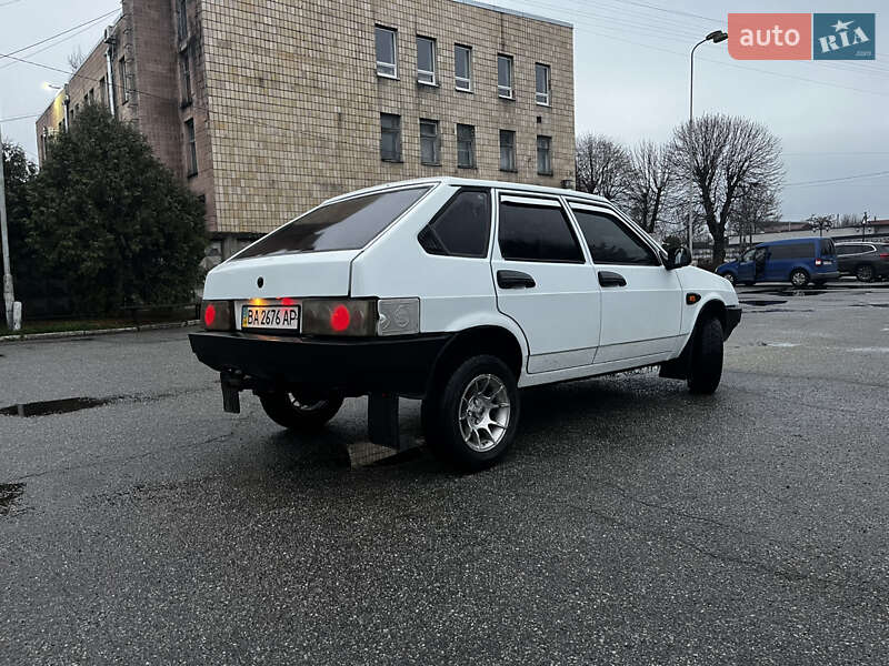 Хетчбек ВАЗ / Lada 2109 1990 в Шполі