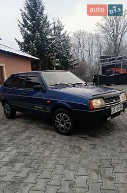 Хэтчбек ВАЗ 2109 2002 в Коломые