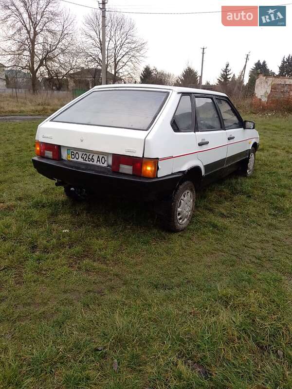 Хэтчбек ВАЗ / Lada 2109 1990 в Тернополе