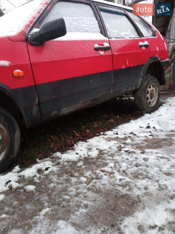Хэтчбек ВАЗ / Lada 2109 1989 в Самборе