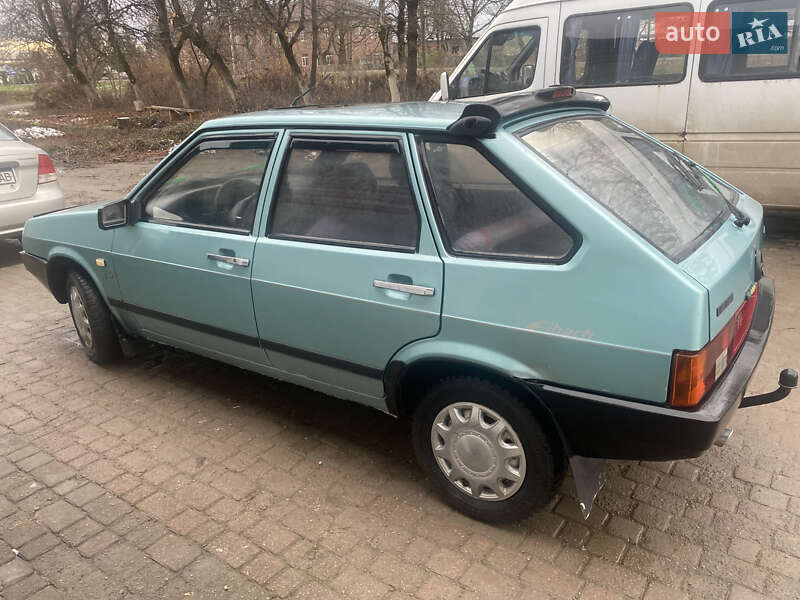 Хэтчбек ВАЗ / Lada 2109 1997 в Бучаче фото 3 Хэтчбек ВАЗ / Lada 2109 1997 в Бучаче