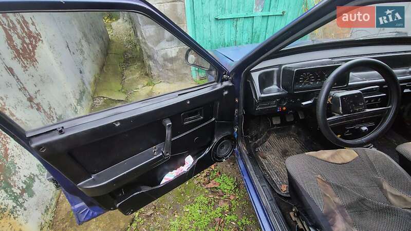 Хетчбек ВАЗ / Lada 2109 1988 в Первомайську