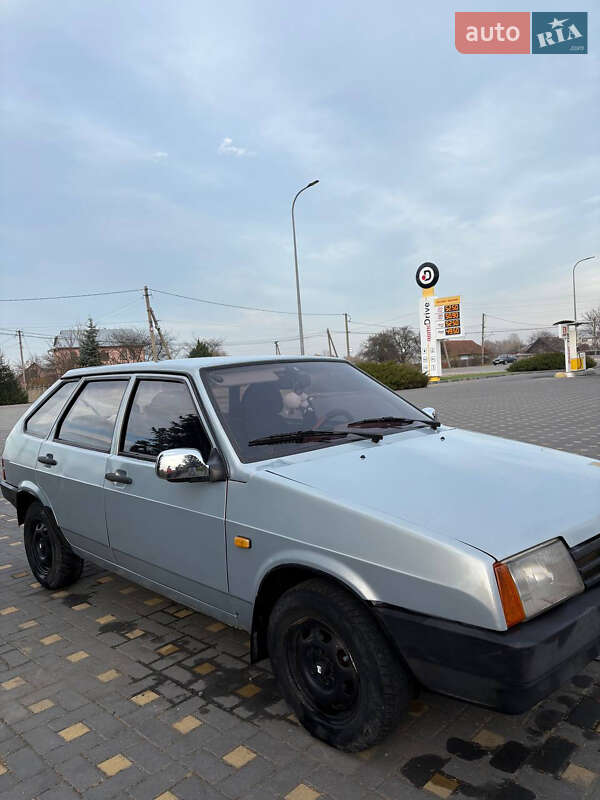 Хетчбек ВАЗ / Lada 2109 2005 в Коломиї