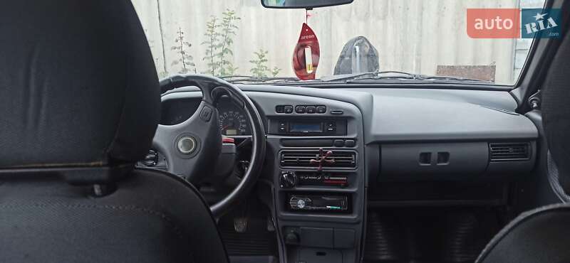 Хэтчбек ВАЗ / Lada 2109 2007 в Шостке