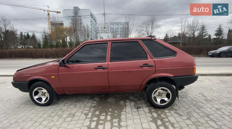 Хэтчбек ВАЗ / Lada 2109 1996 в Львове