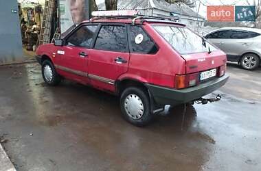 Хэтчбек ВАЗ 2109 1990 в Лозовой