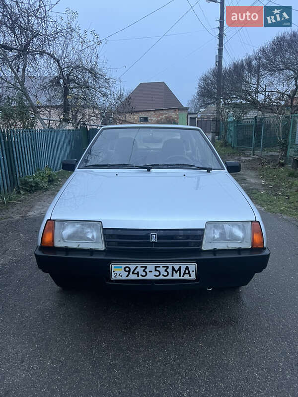 Хетчбек ВАЗ / Lada 2109 2003 в Каневі