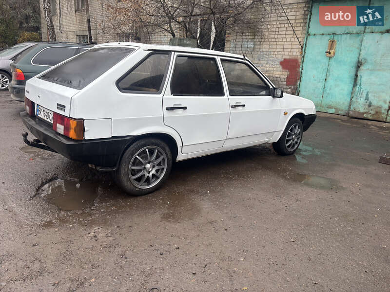 Хэтчбек ВАЗ / Lada 2109 1994 в Ровно